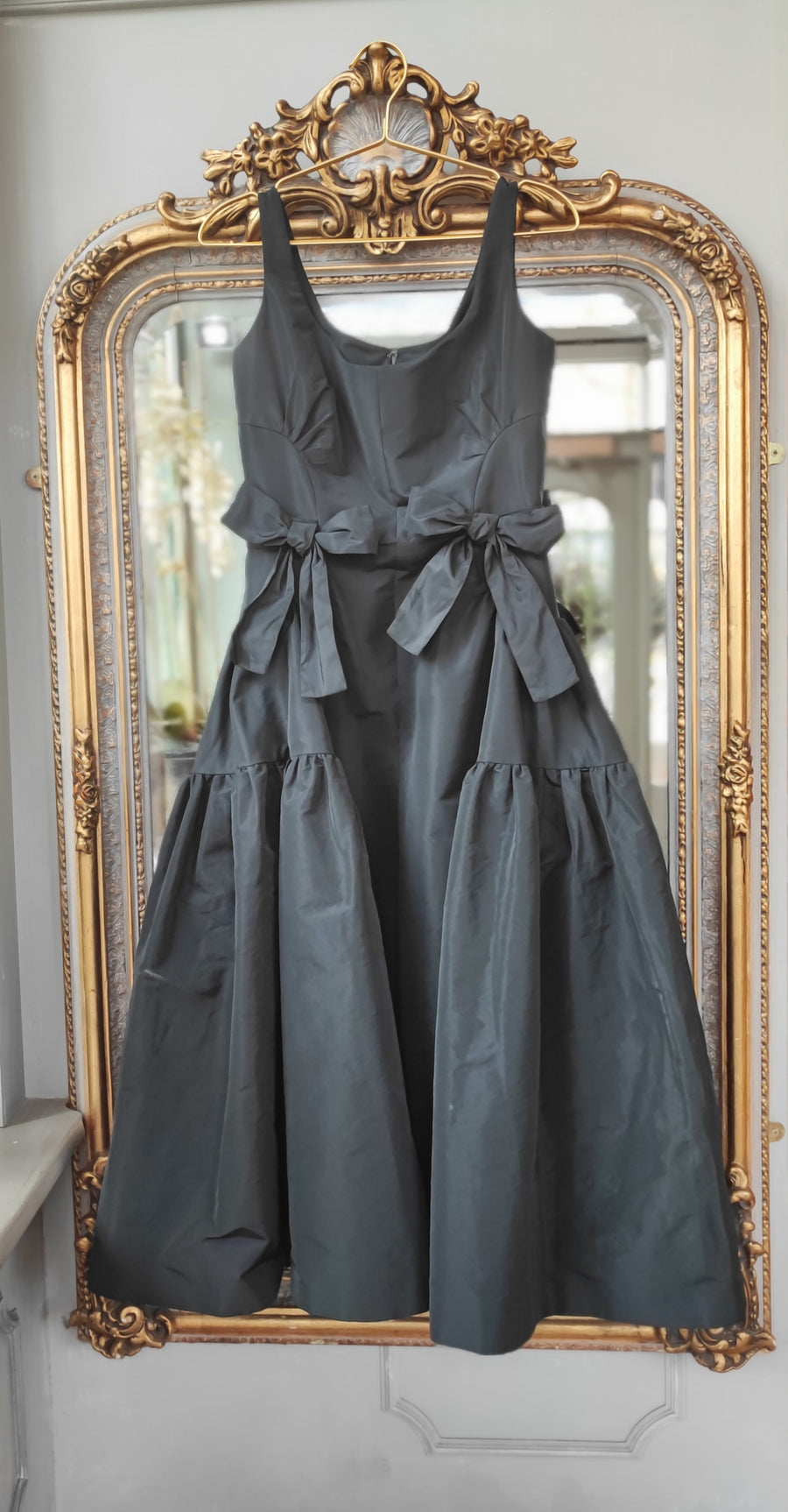 THE 2ND SKIN STRAPPY TAFFETA DRESS WITH BOWS IN BLACK