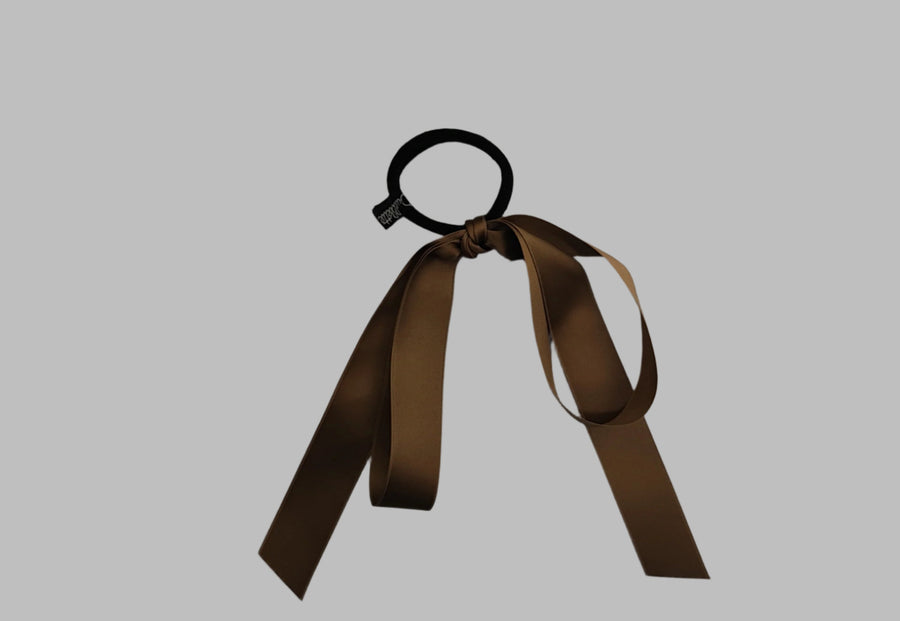 JENNIFER OUELLETTE LARGE SATIN BOW HAIR TIE IN BROWN