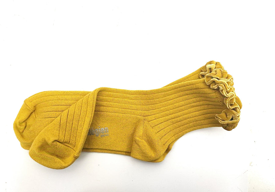 COLLEGIEN EUGENIE SOCKS IN OCHRE