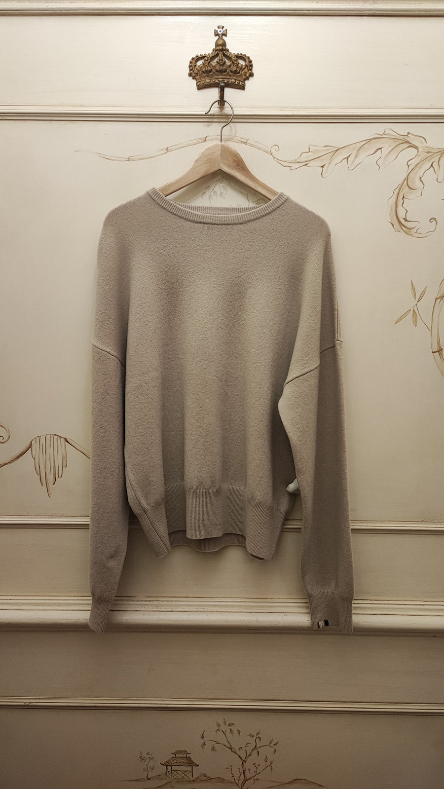 EXTREME CASHMERE No355 TES CASHMERE CREWNECK SWEATER IN SAND