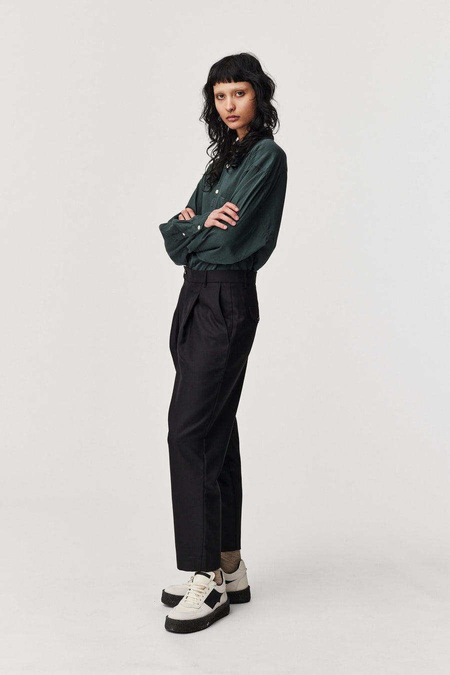 ADNYM ALO P TROUSERS IN SMOKE BLACK