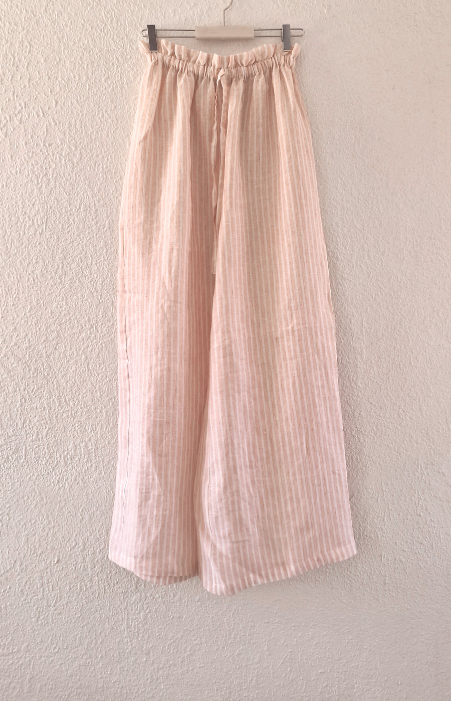 CLARAMONTE BISCUIT/WHITE STRIPED LINEN PANTS