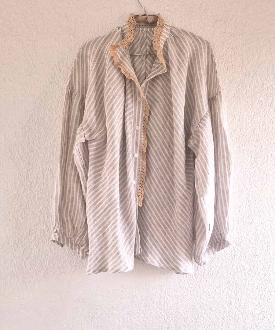 CLARAMONTE BISCUIT/OFF-WHITE LINEN STRIPED BLOUSE WITH LACE TRIM DETAIL