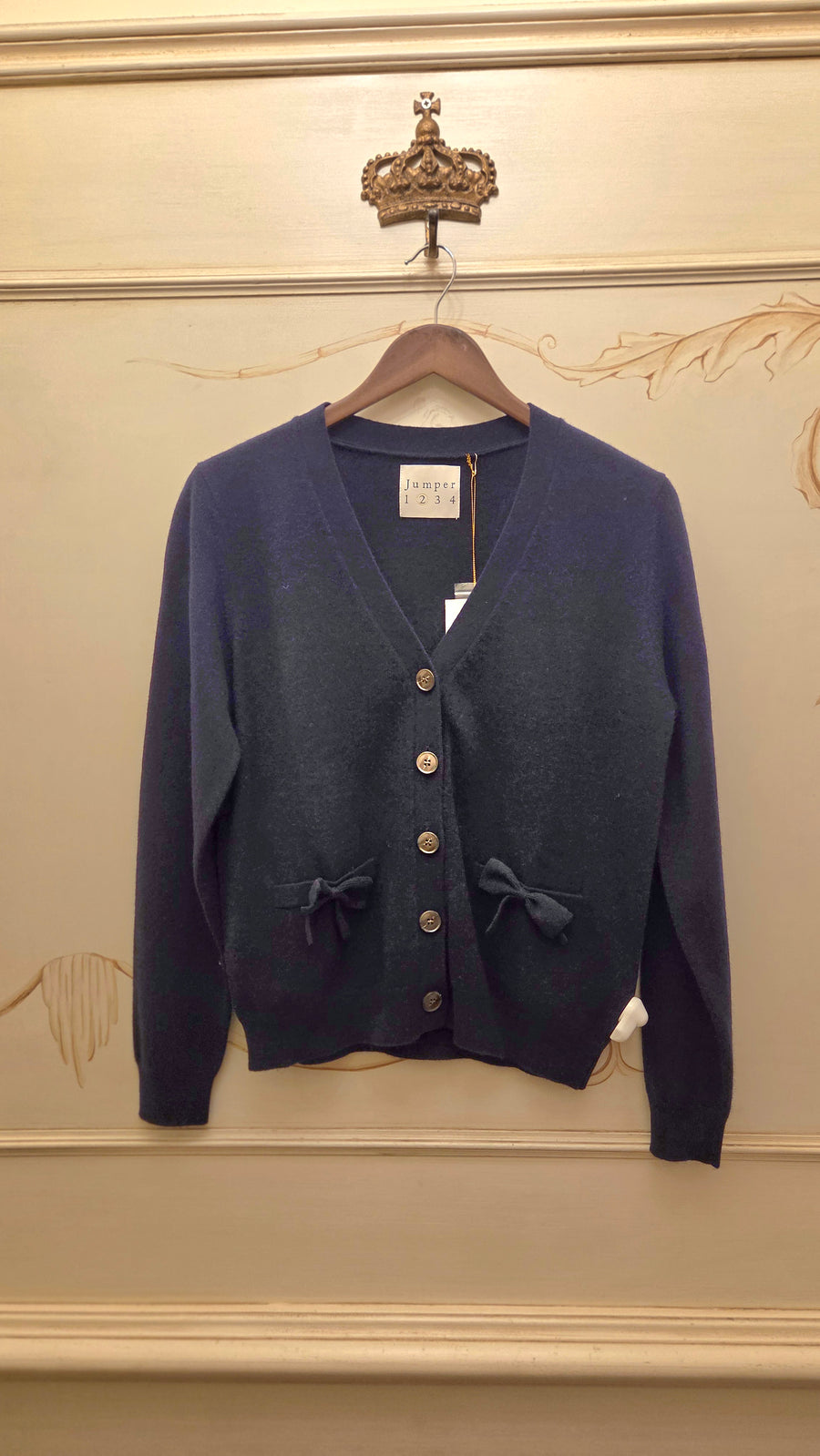 JUMPER 1234 BOW POCKET CARDIGAN IN NAVY