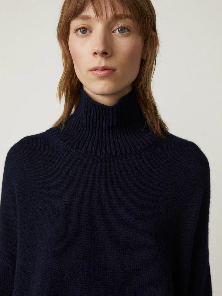 LISA YANG HEIDI SWEATER IN NAVY