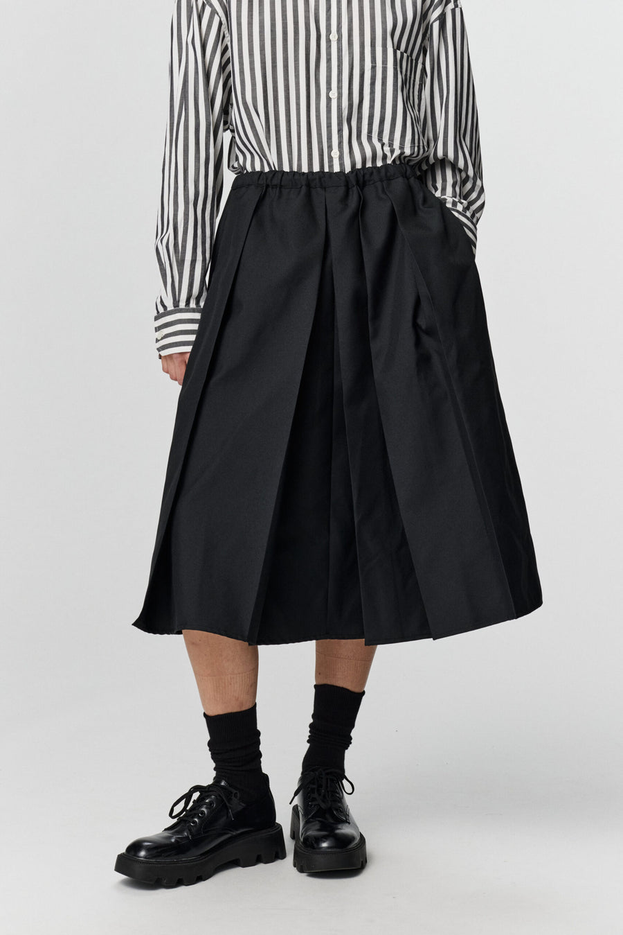 ADNYM COMO KILT IN OSAKA BLACK