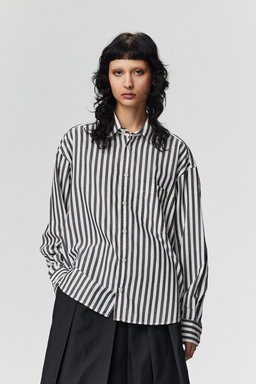 ADNYM TAQ SHIRT IN BLACK STRIPE