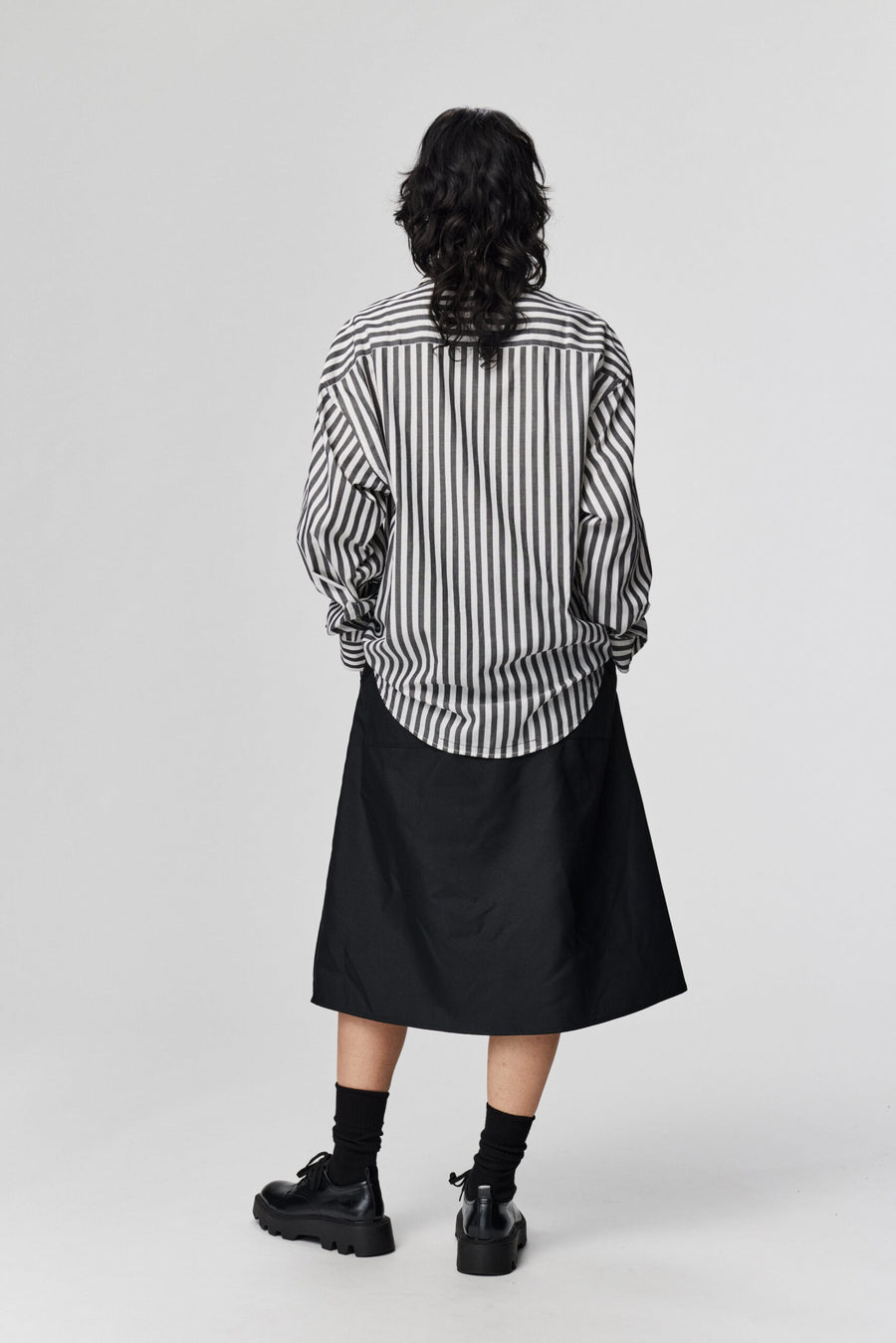 ADNYM TAQ SHIRT IN BLACK STRIPE