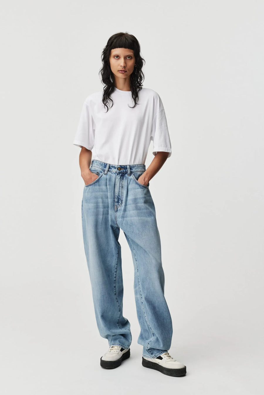 ADNYM HACK JEANS IN FLEA BLUE
