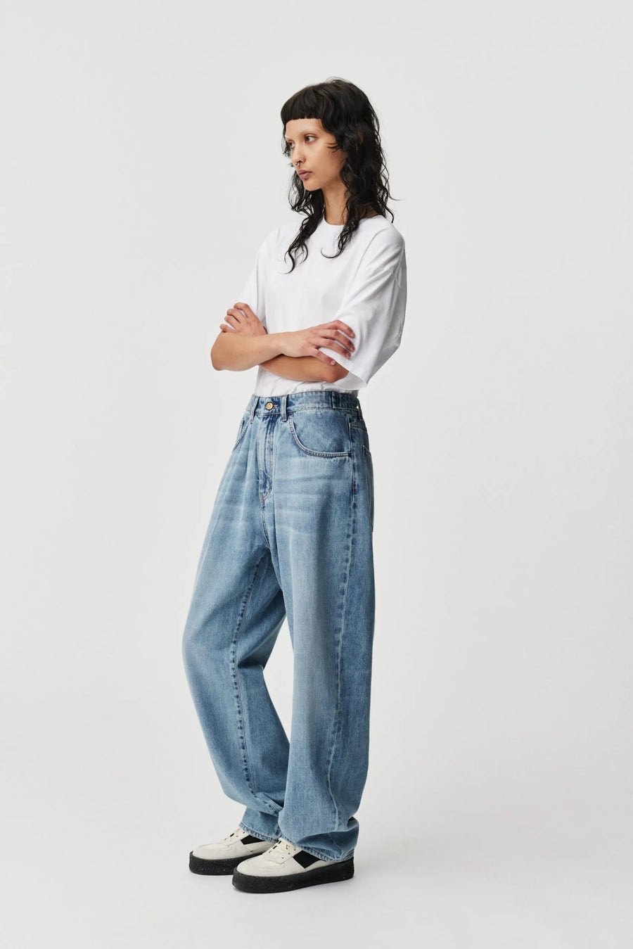 ADNYM HACK JEANS IN FLEA BLUE