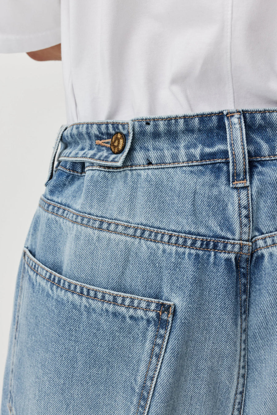 ADNYM HACK JEANS IN FLEA BLUE