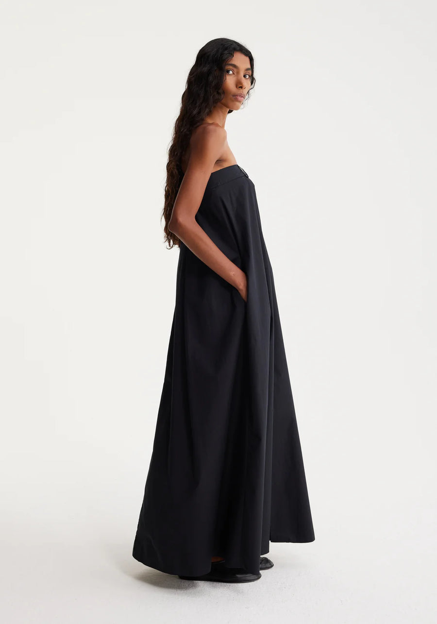 ROHE STRAPLESS VOLUME DRESS IN BLACK