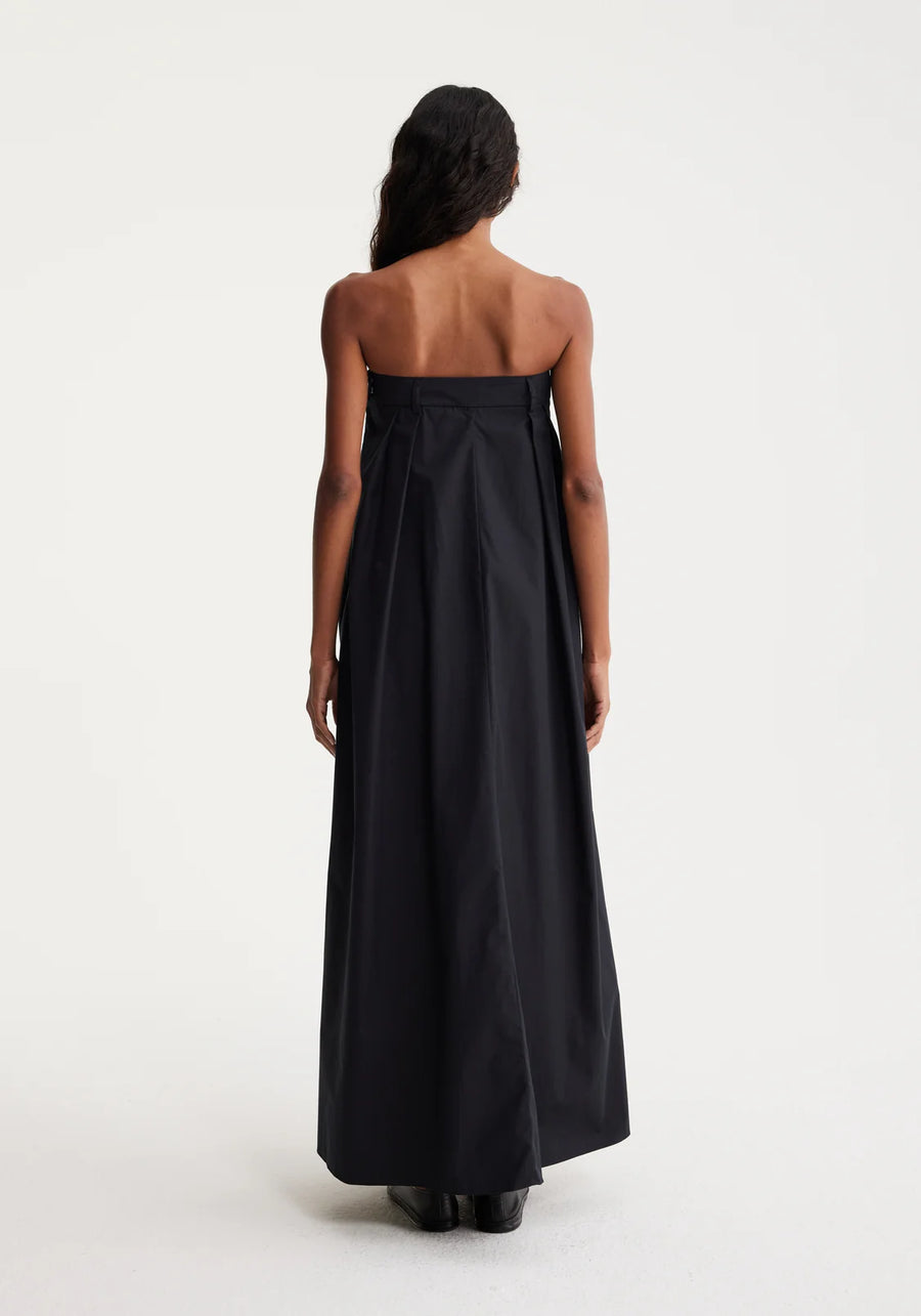 ROHE STRAPLESS VOLUME DRESS IN BLACK