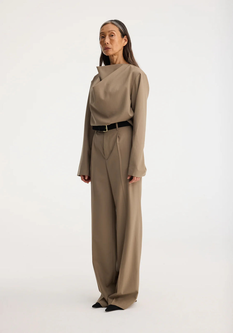 ROHE DRAPED WOOL TOP IN KHAKI