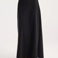 ROHE MODERN SCUBA SKIRT IN BLACK