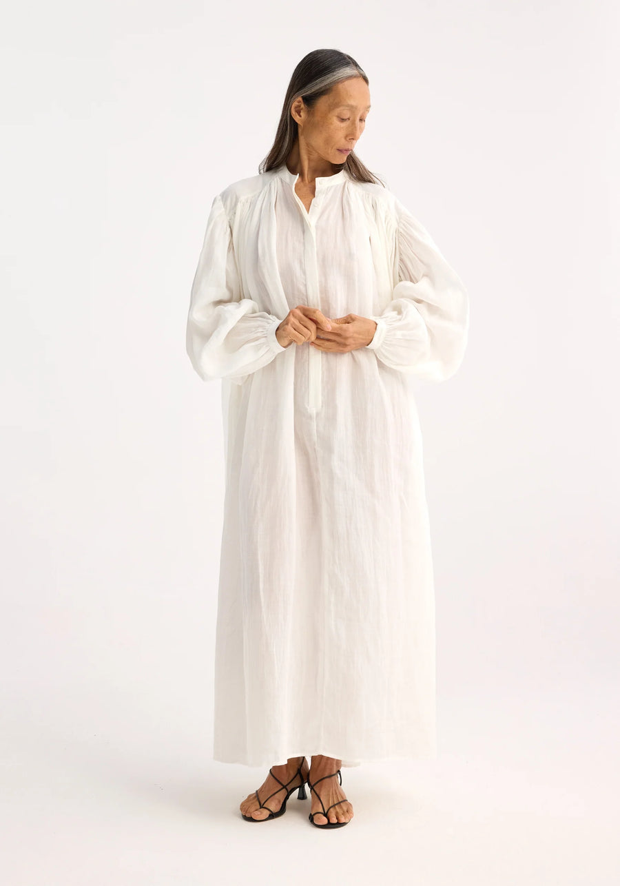 ROHE PLEATED DRESS IN OPTIC WHITE