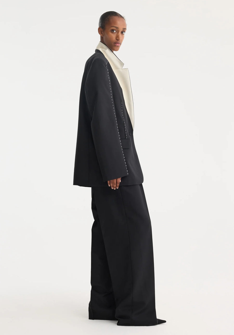 ROHE CONTRAST DETAIL BLAZER IN BLACK