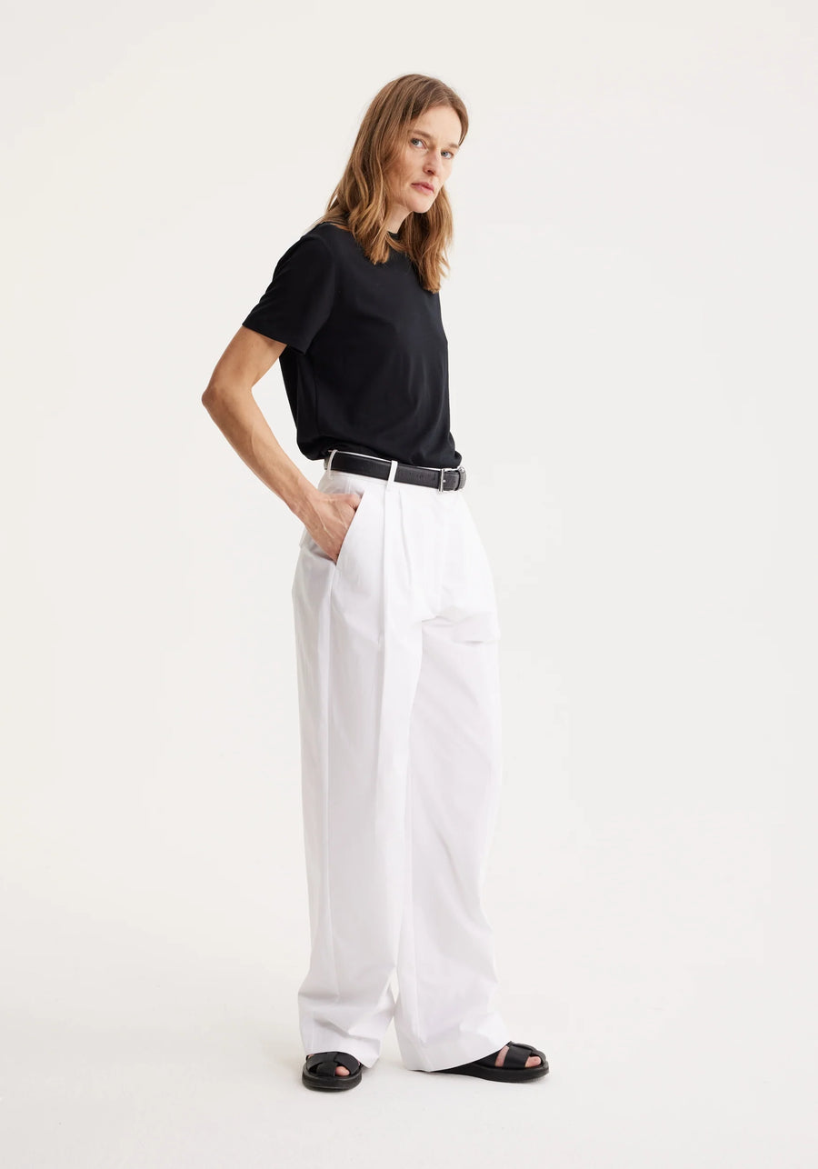 ROHE WIDE LEG PLEATED CHINO IN WHITE