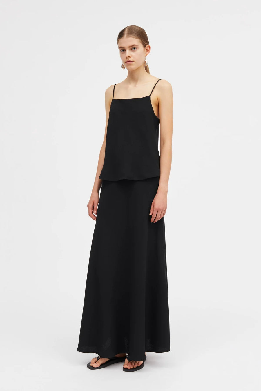 MKDT ATELIER NIMO SKIRT IN BLACK