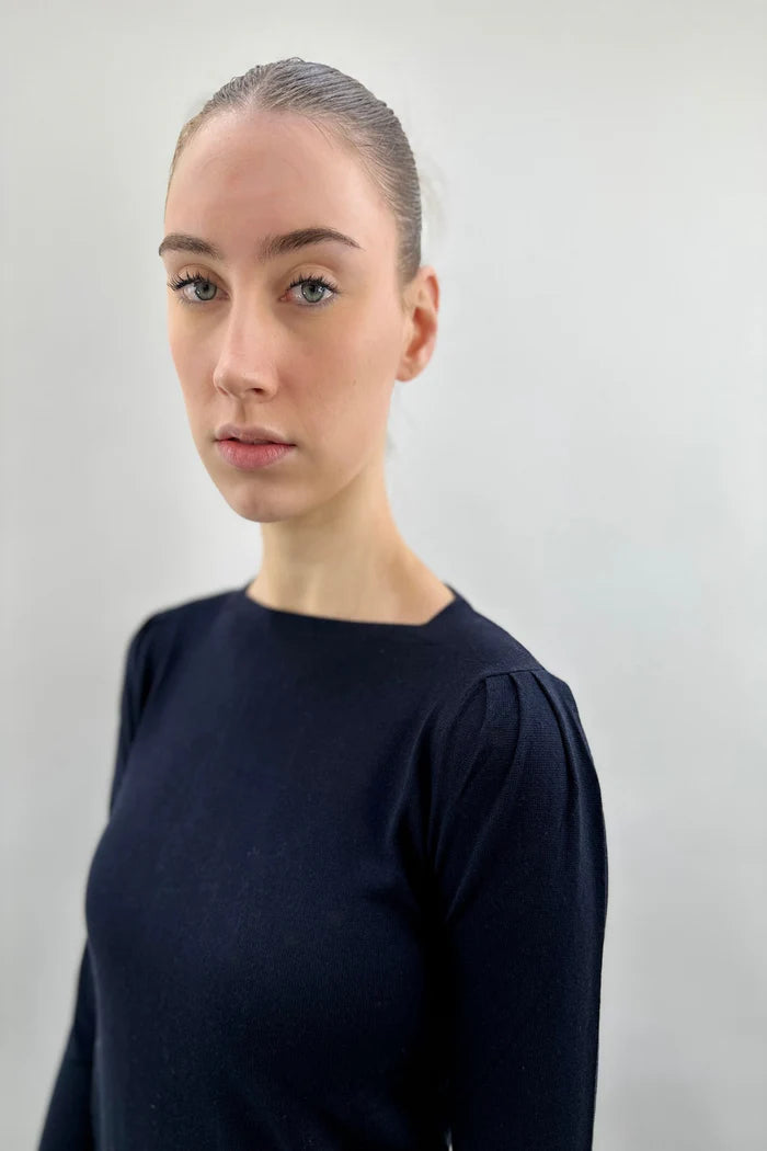 SIAN JACOBS PIPSTER IN DARK NAVY