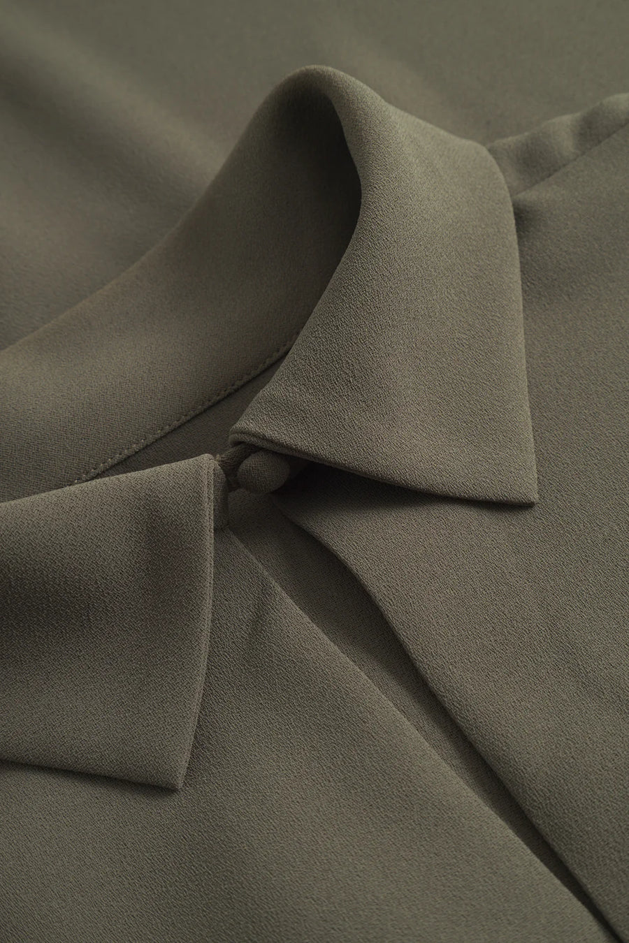 MKDT ATELIER  BAILEE BLOUSE IN DARK MOSS