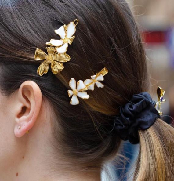 CECILE BOCCARA DOUBLE FLOWER HAIR CLIP