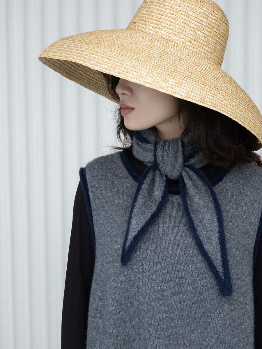 OATS & RICE AUSTEN SPINDLE SHAPED KNITTED CASHMERE SCARF IN GREY