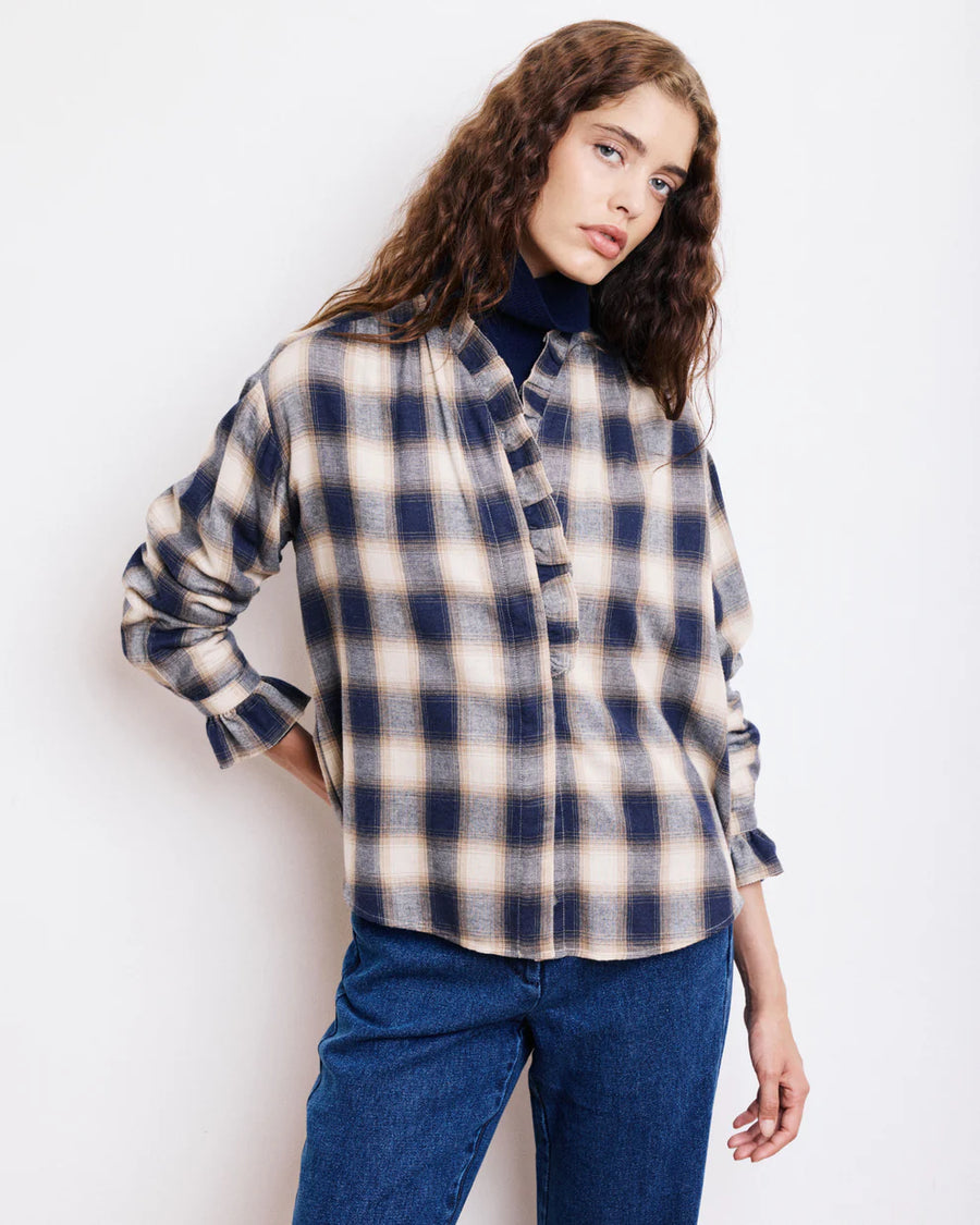 HARTFORD CARMELA SHIRT IN BEIGE & BLUE CHECK