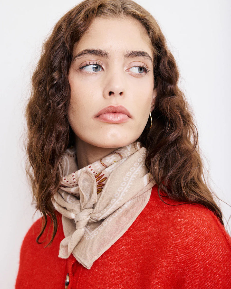 HARTFORD BANDANA SCARF IN BEIGE