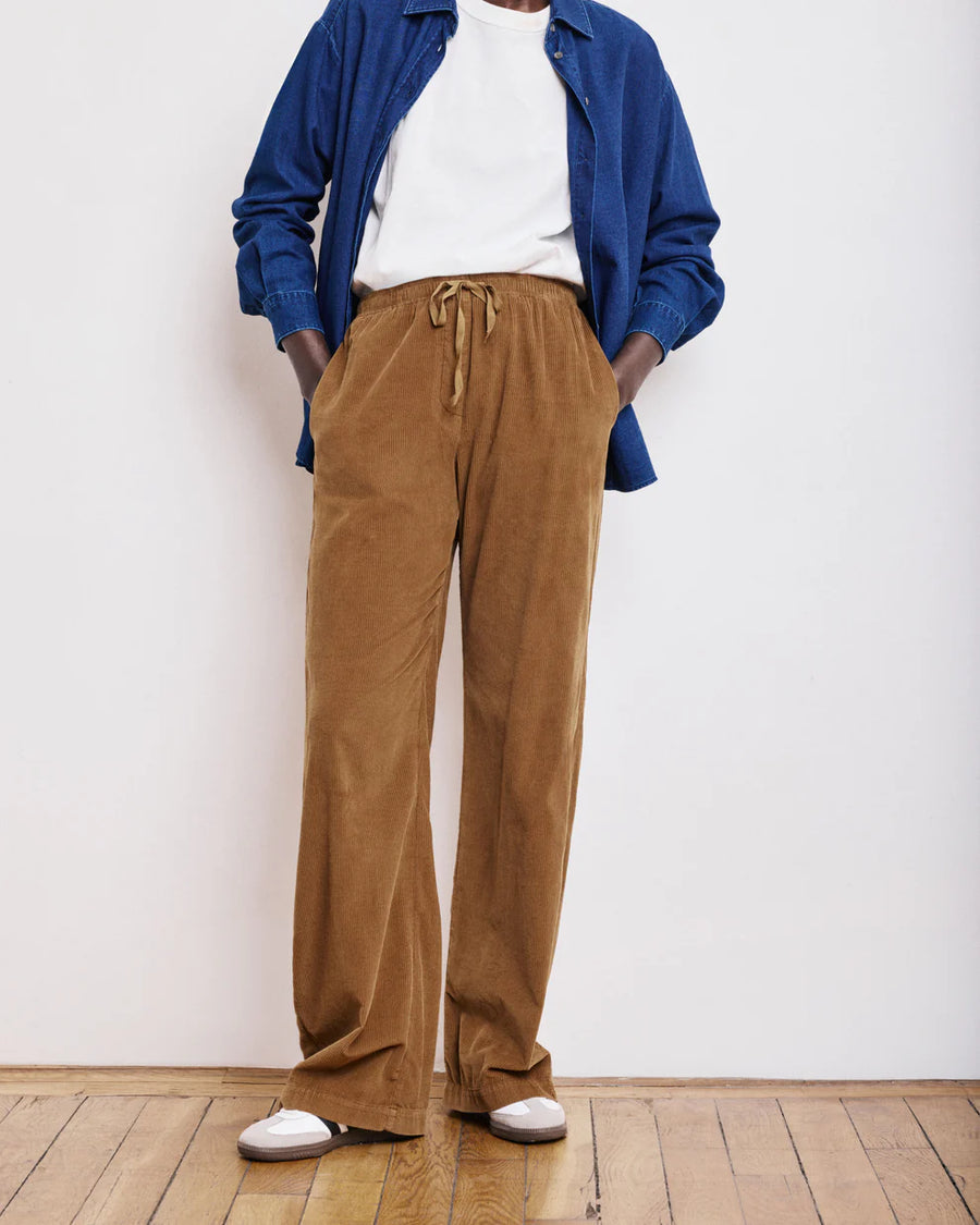 HARTFORD PLUMIEL PANTS IN MOCHA CORDUROY