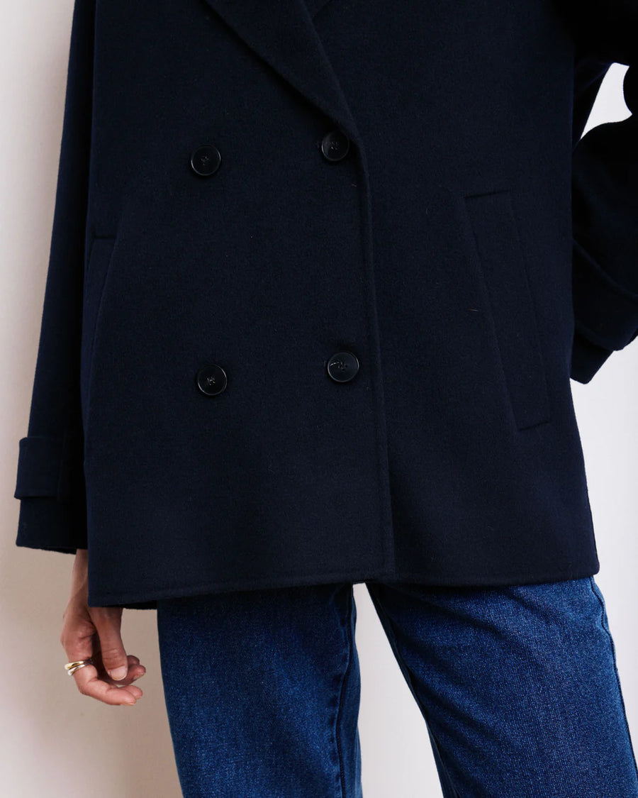 HARTFORD VARDA COAT IN NAVY