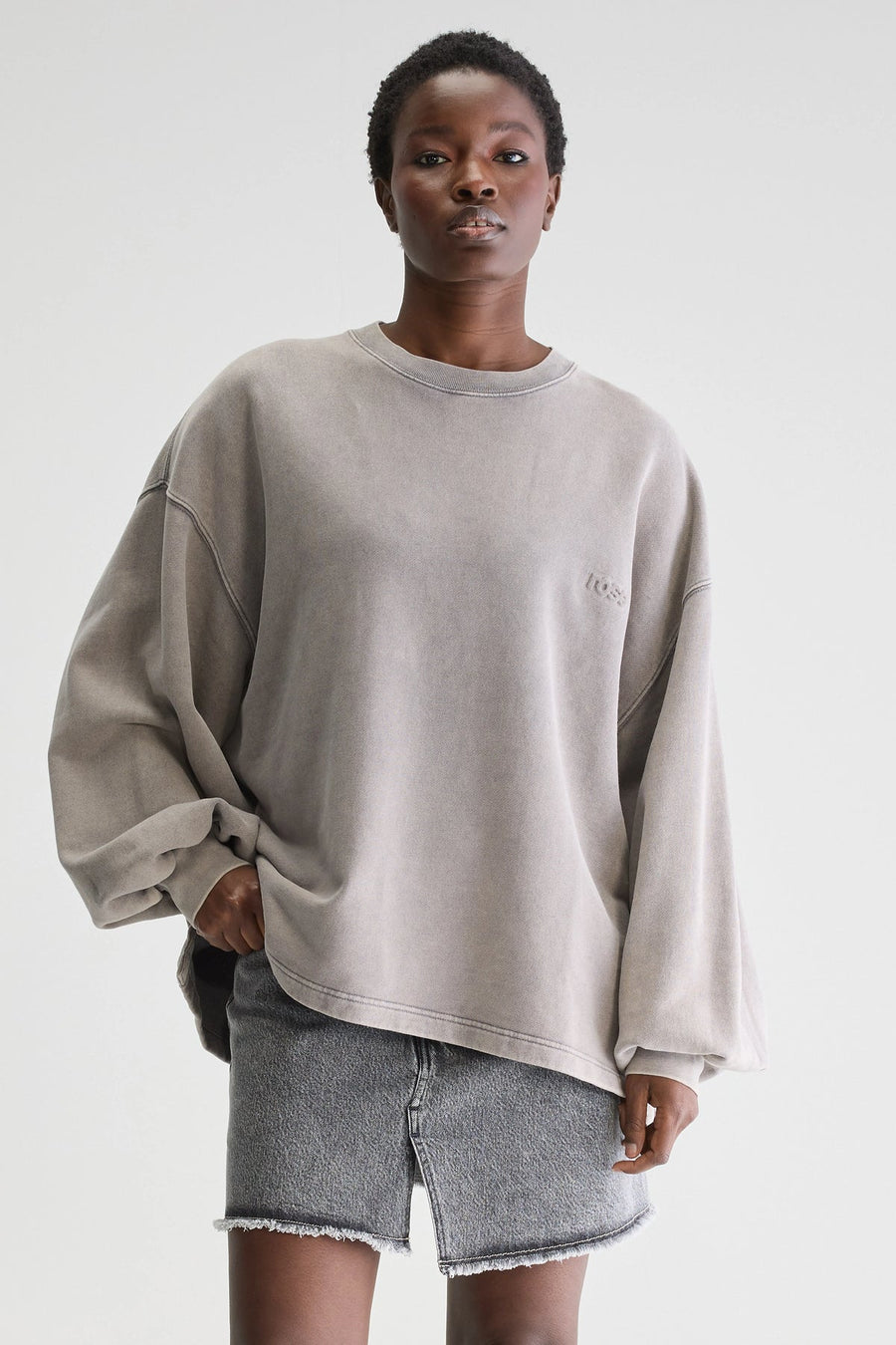 BELLEROSE FAVE SWEATSHIRT IN DOVE GREY