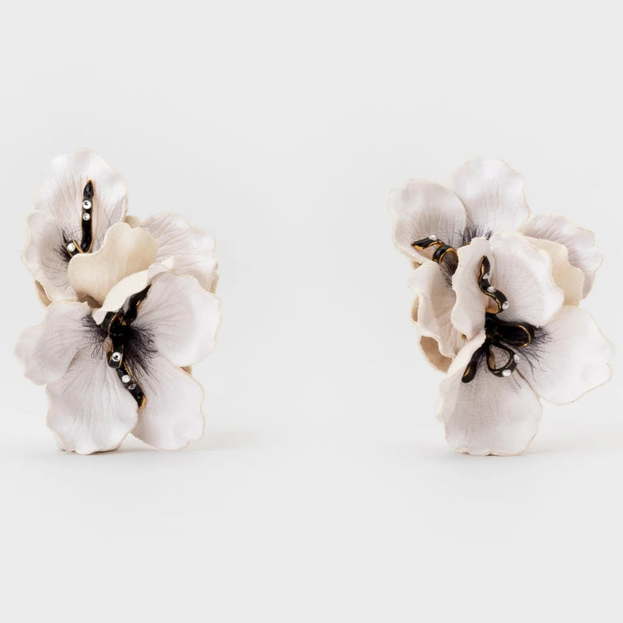 CECILE BOCCARA GARANCE CLIP-ON EARRINGS - WHITE/BLACK