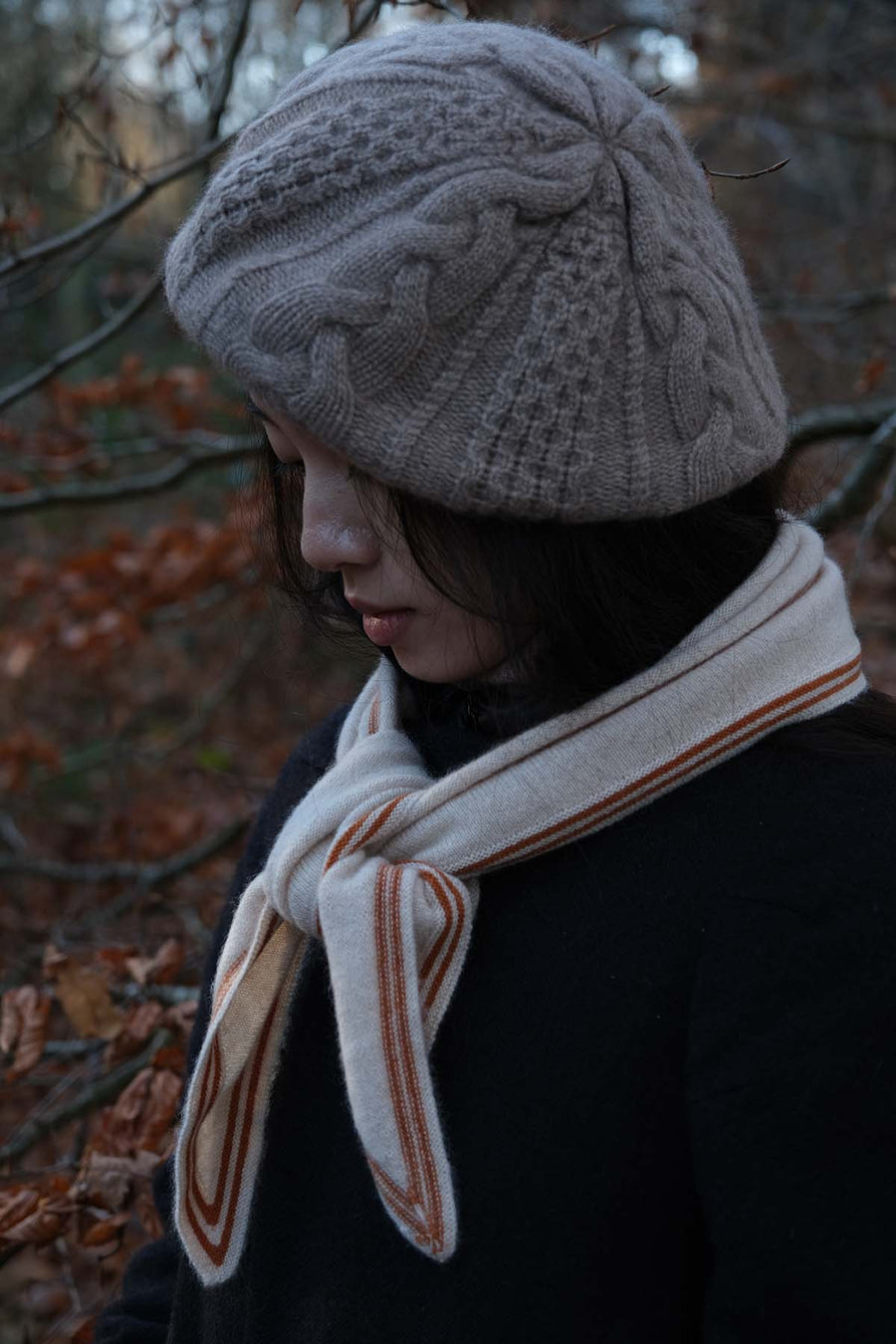 OATS & RICE BRONTE SPINDLE SHAPED KNITTED CASHMERE SCARF IN CREAM