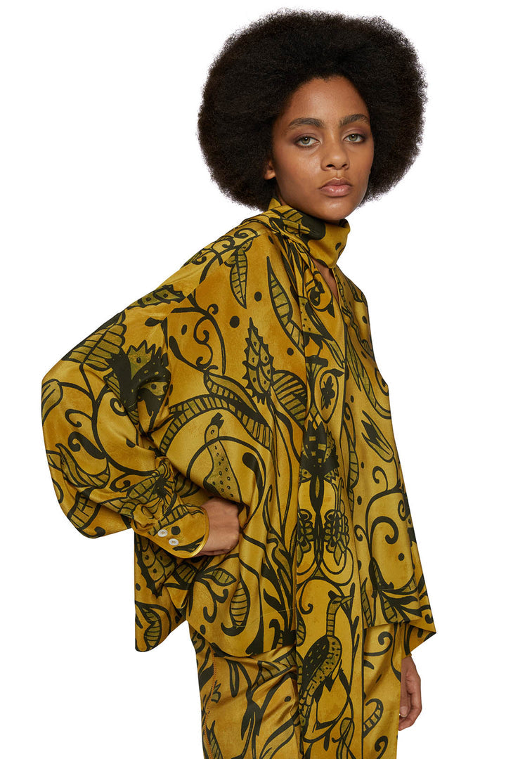 FOR RESTLESS SLEEPERS ALETHIA BLOUSE IN NINETEEN CENTURY RAMAGES YELLOW GREEN