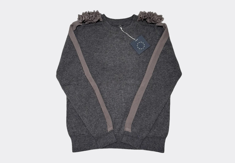 SPHERE ONE CAPILLARY IN SMOG WITH CHIFFON RIBBON