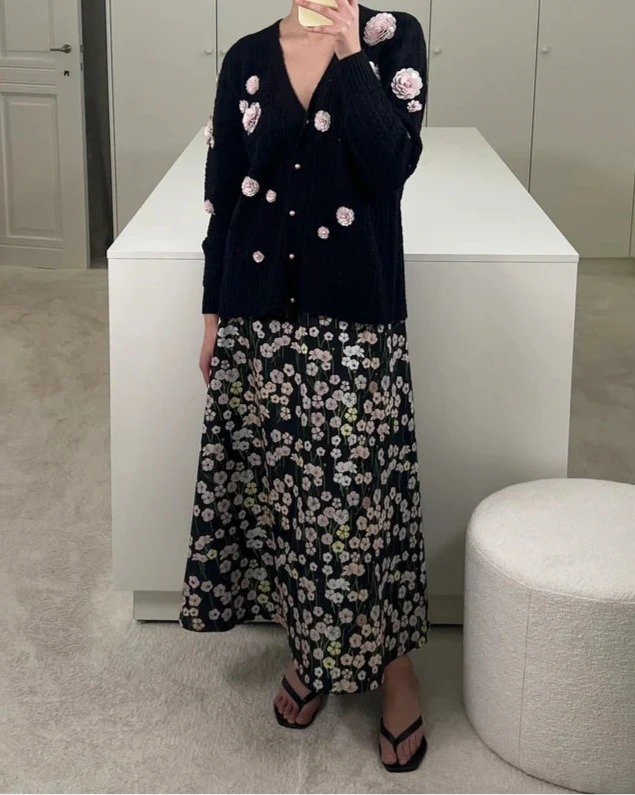BERNADETTE CARDIGAN CAMMI EMBROIDERED IN BLACK