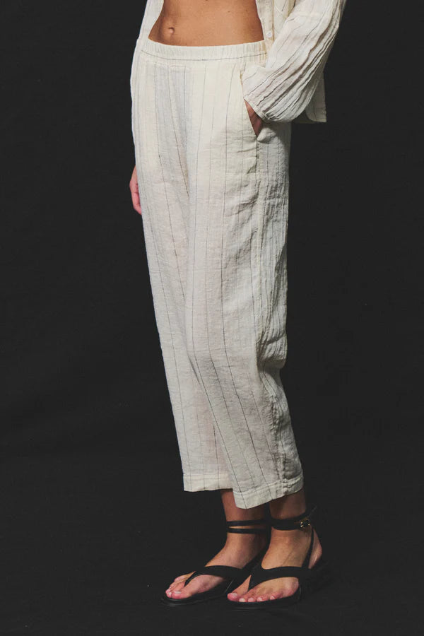 TRANSIT PINSTRIPE CROPPED TROUSERS IN MILK