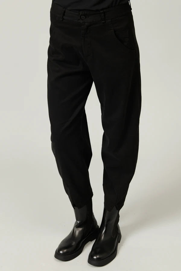 TRANSIT COMFORT FIT PANTS IN BLACK