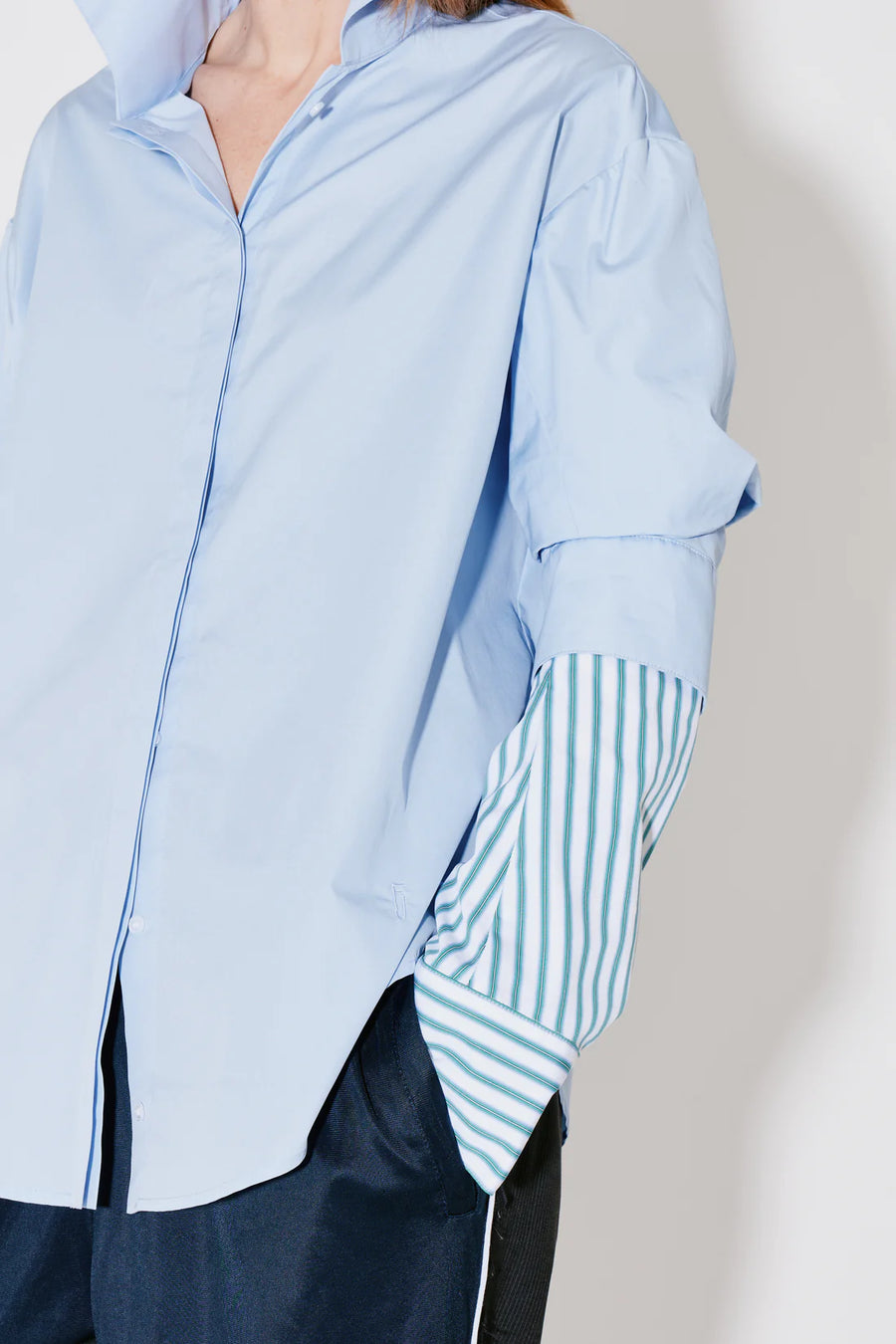 FAÇON JACMIN COSMO SHIRT IN LIGHT BLUE