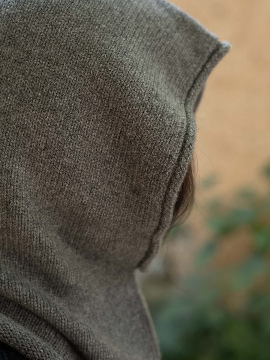 OATS & RICE CASHMERE ROLLED EDGE BALACLAVA IN GREY