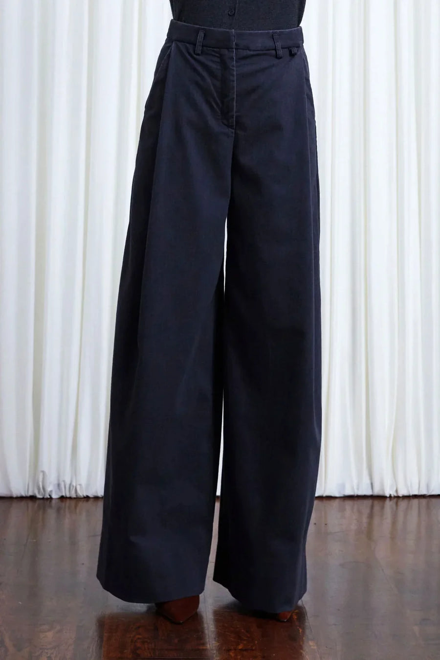 PALMER HARDING IN YOUR ARMS TROUSERS IN CHARCOAL DENIM