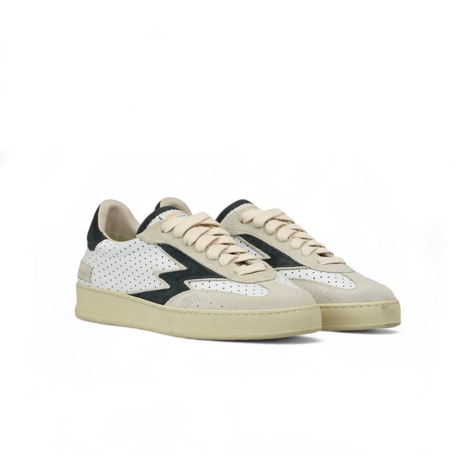 MASTER OF ARTS SNEAKER CLUB IN WHITE WITH BLACK LOGO