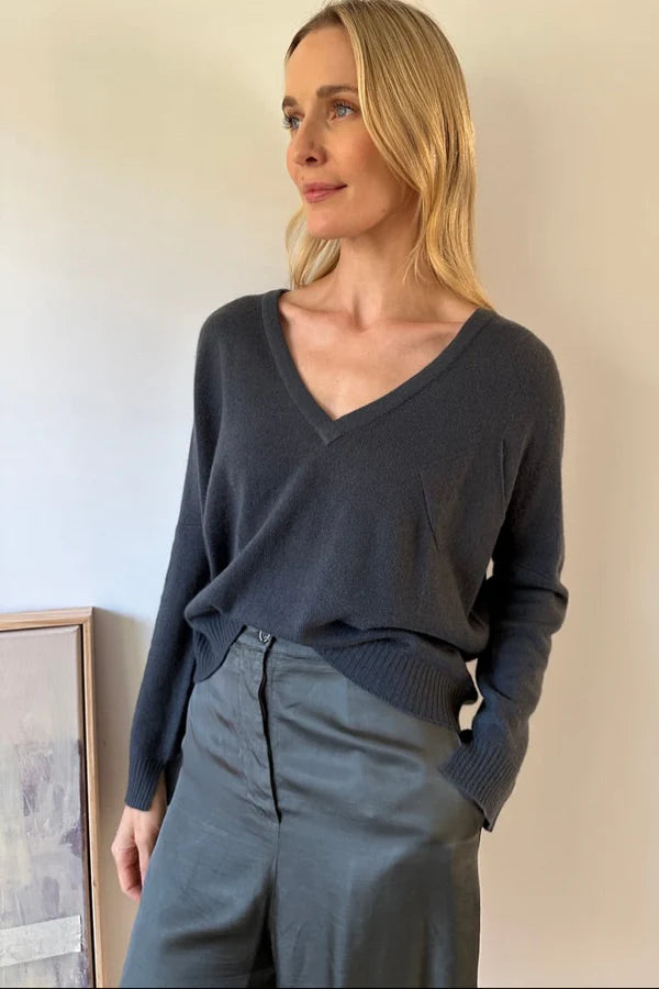 SIAN JACOBS BRIANA IN NIGHTSHADE