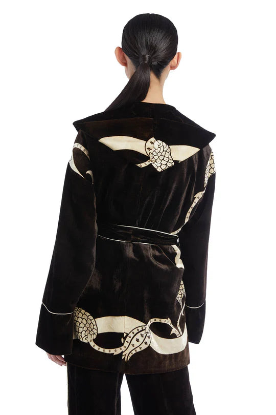 FOR RESTLESS SLEEPERS  EUTERPE IN BROWN VELVET