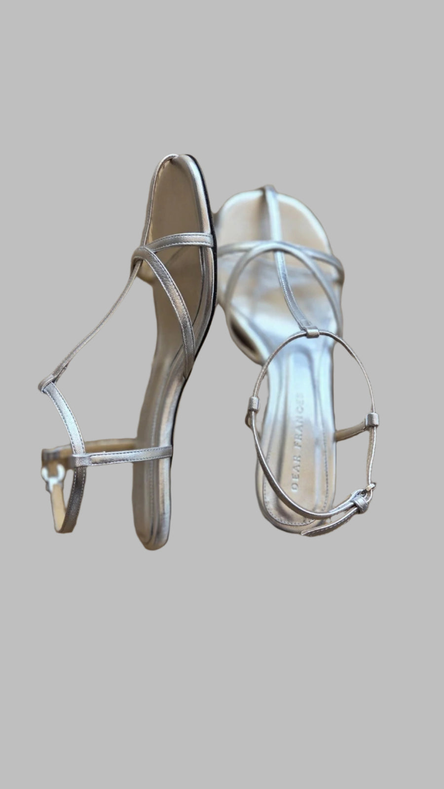 DEAR FRANCES TEE SANDAL IN SILVER