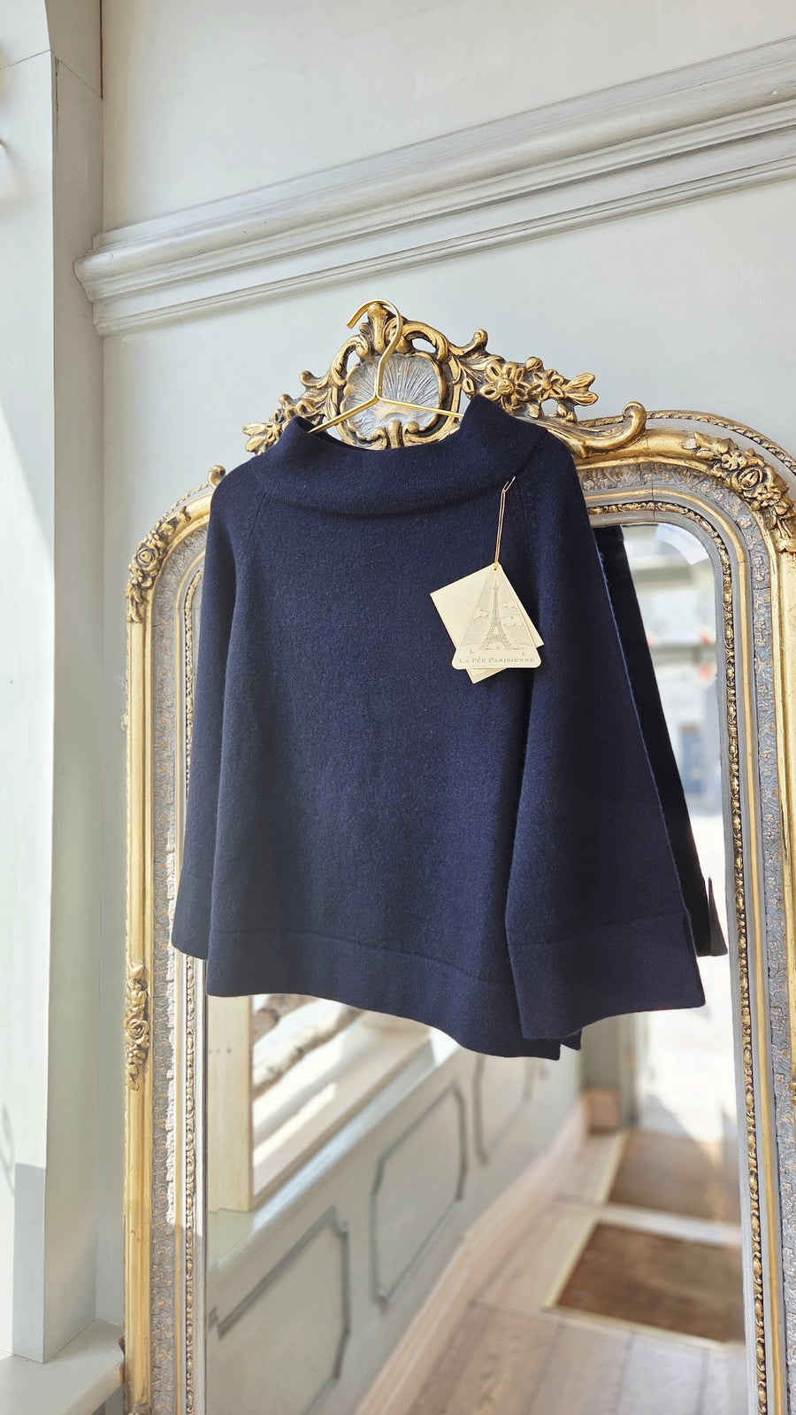 LA FEE PARISIENNE WIDE NECK KNIT IN NAVY