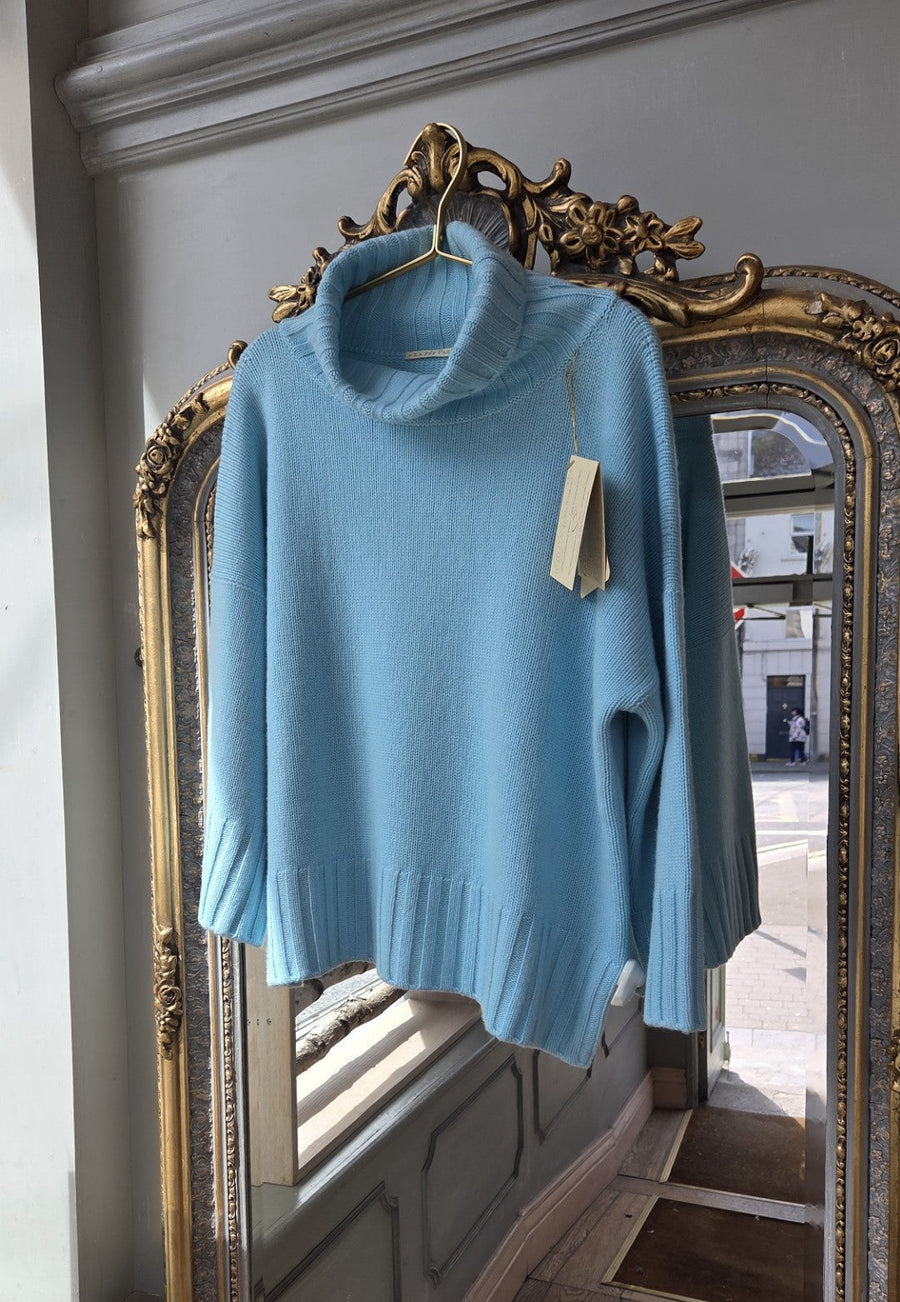 LA FEE PARISIENNE CHUNKY KNIT WITH ROLL NECK IN AQUA