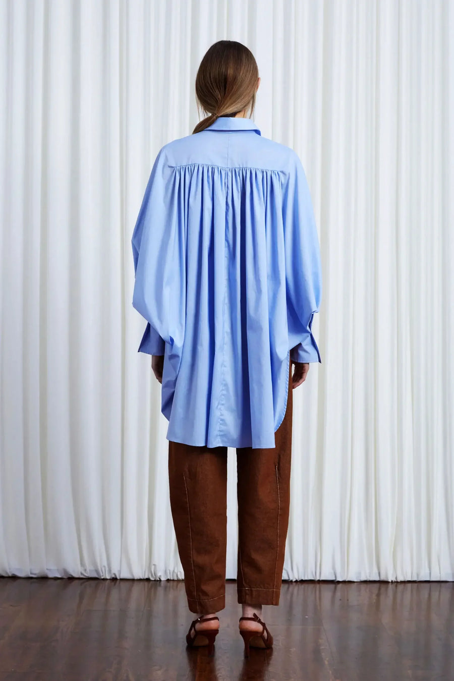 PALMER HARDING COMFORT FOUND SHIRT IN BLUE COTTON POPLIN