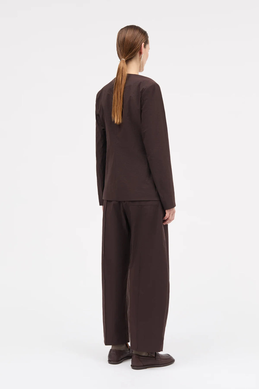 MKDT ATELIER JUTA JACKET IN DARK BROWN